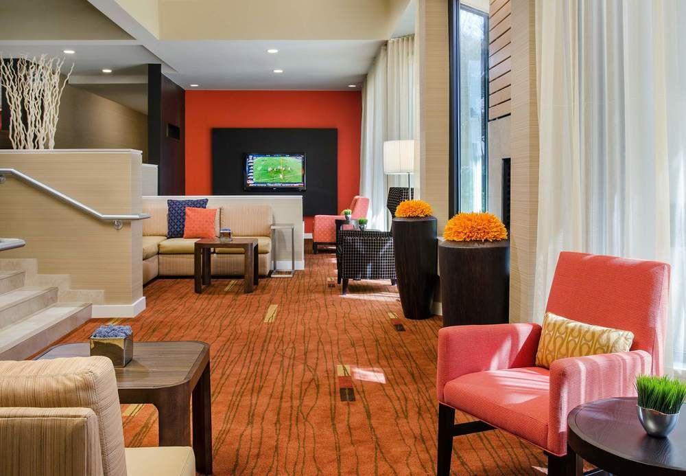 Courtyard Charlotte Arrowood Hotel Bagian luar foto